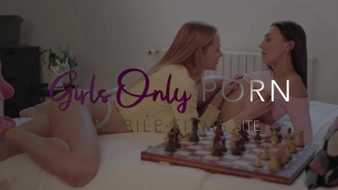 Girls Only: Queen Domination Play