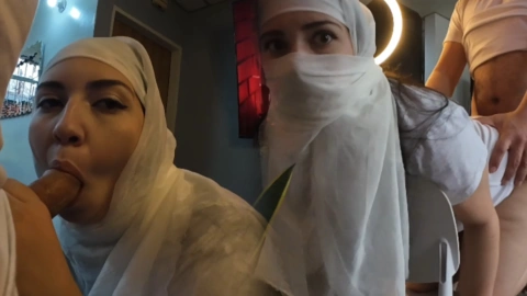 Hijab Blowjob & Doggy Style Action